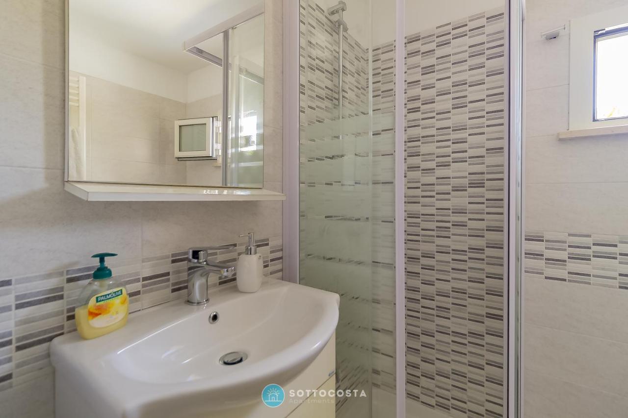 White Flat - Appartamento Indipendente A Lecce Centro Exterior foto