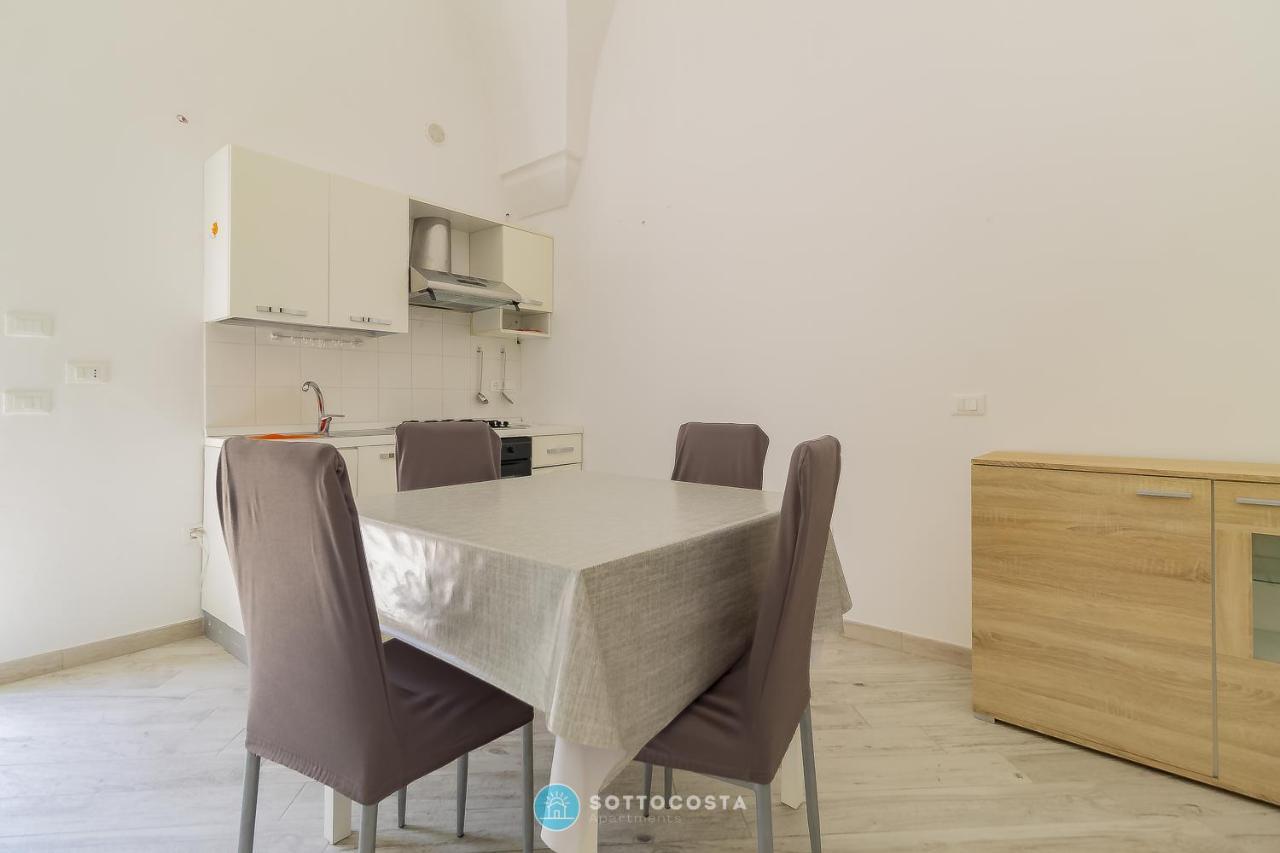 White Flat - Appartamento Indipendente A Lecce Centro Exterior foto
